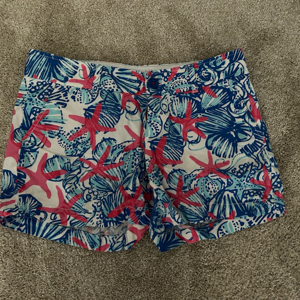 EUC Lilly Pulitzer Blue, Pink and White Starfish Print Shorts